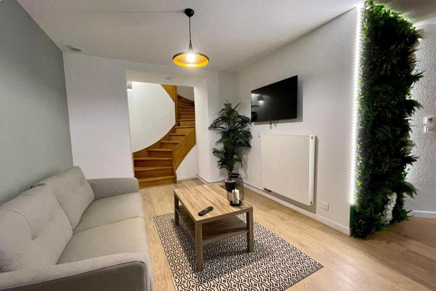 Le Triplex, Charmant Appartement, 2 Chambres Le Coteau Exterior photo